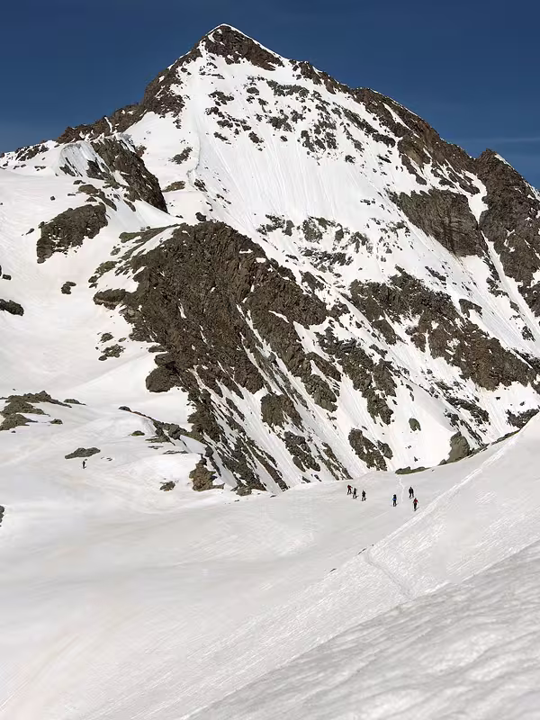 La piramide sommitale