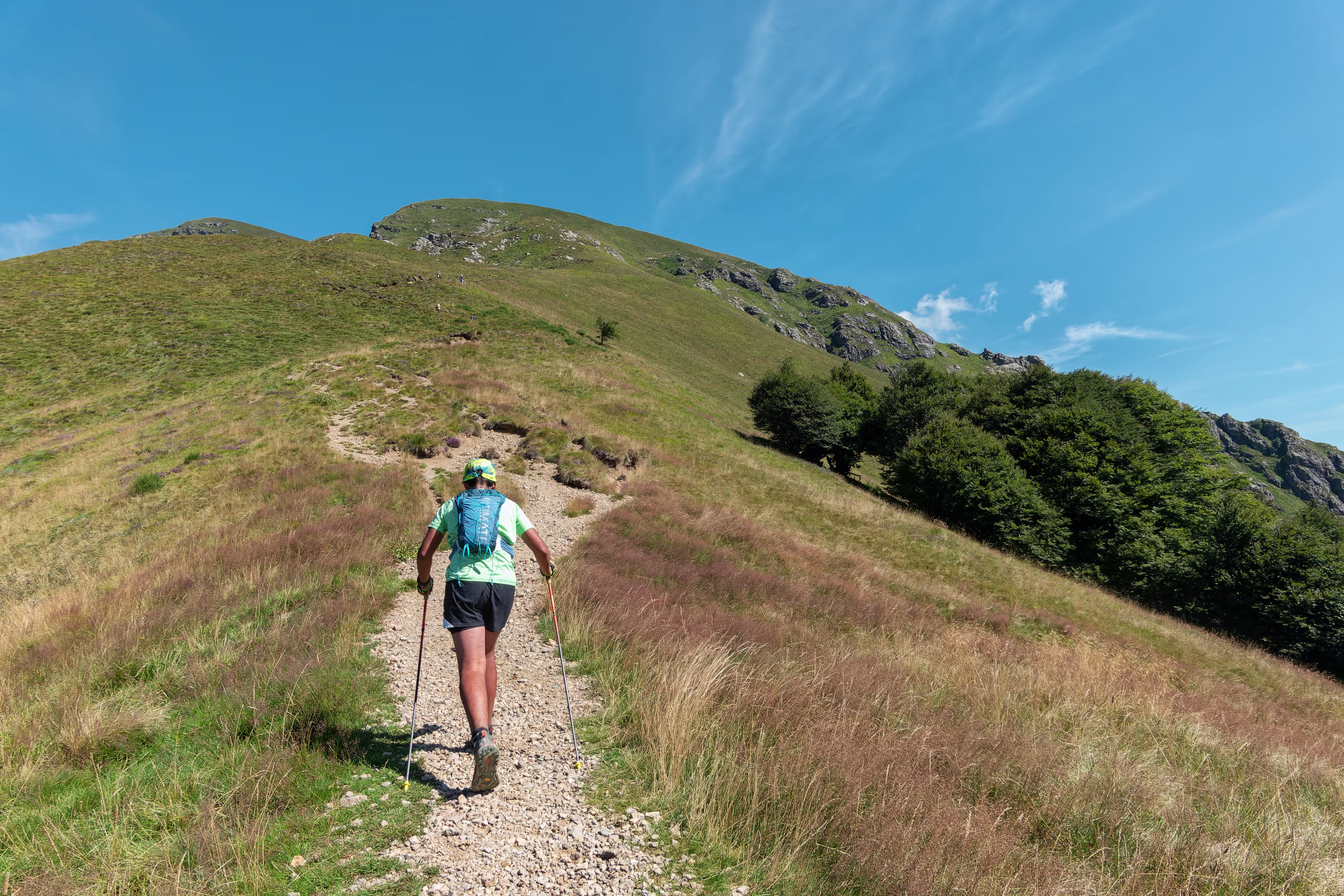 Inizia la salita al Passo del Toro