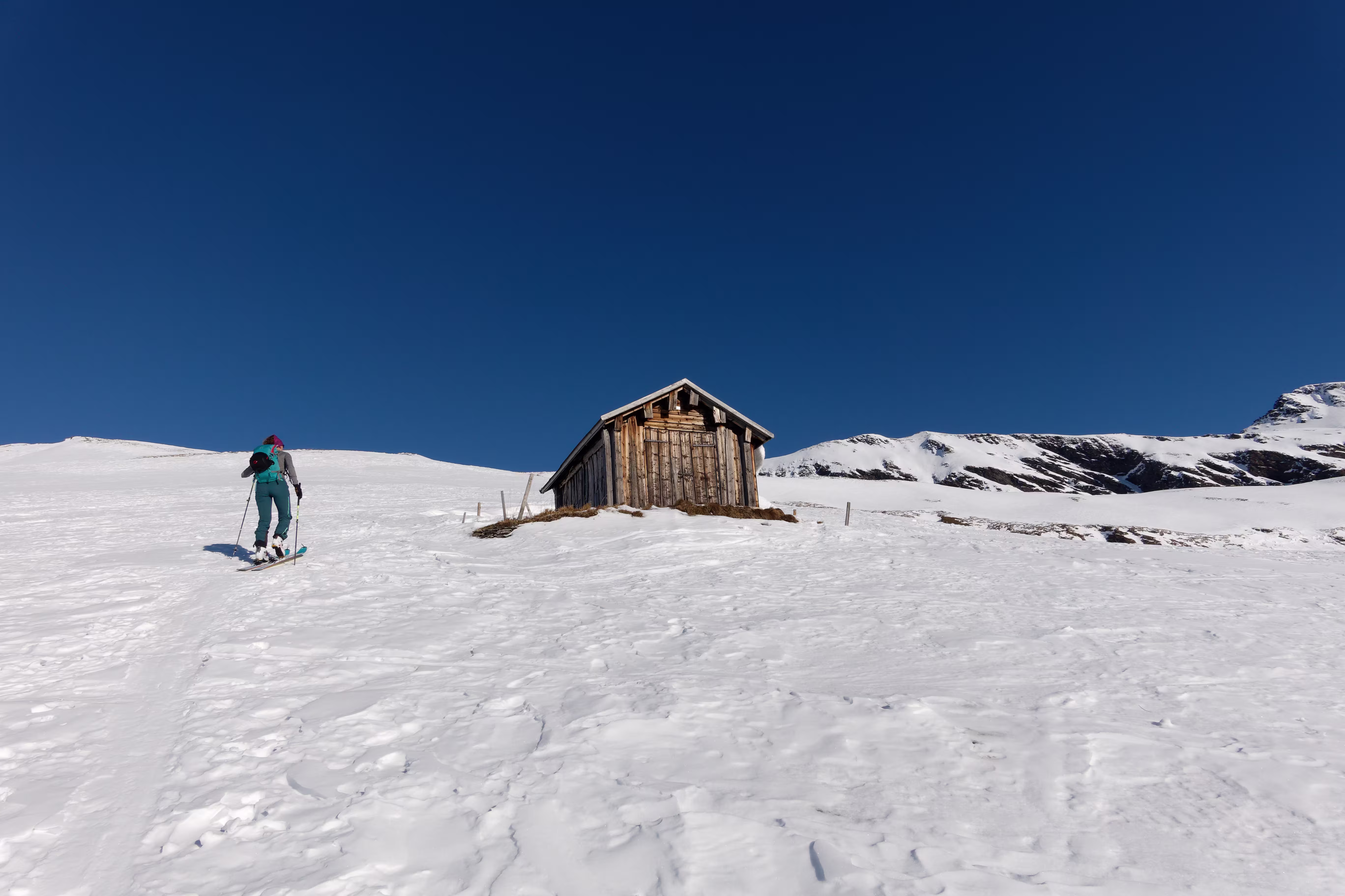 Una delle tante baite lunga la dorsale