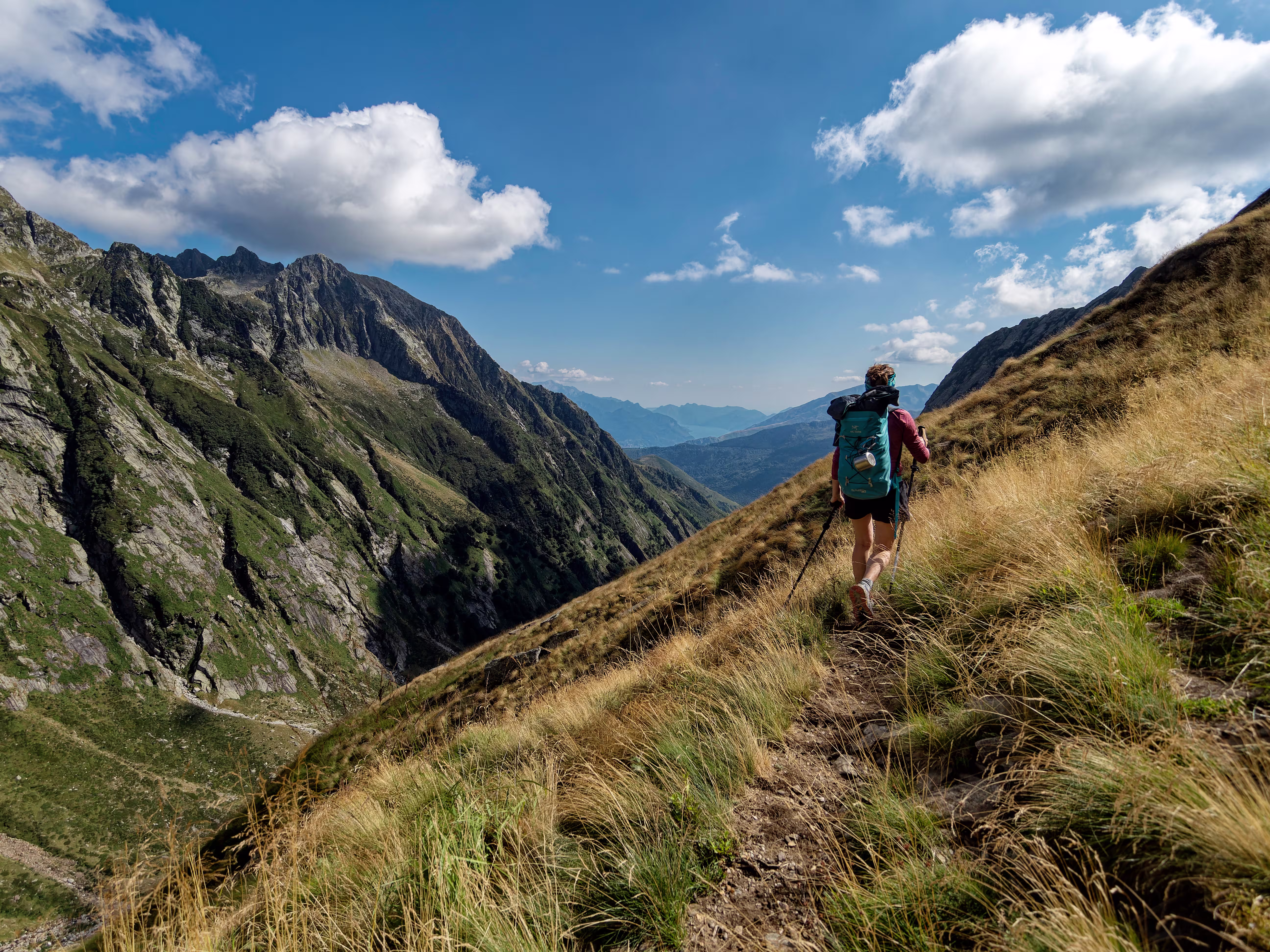 Il traverso per riprendere il sentiero che porta al bivacco