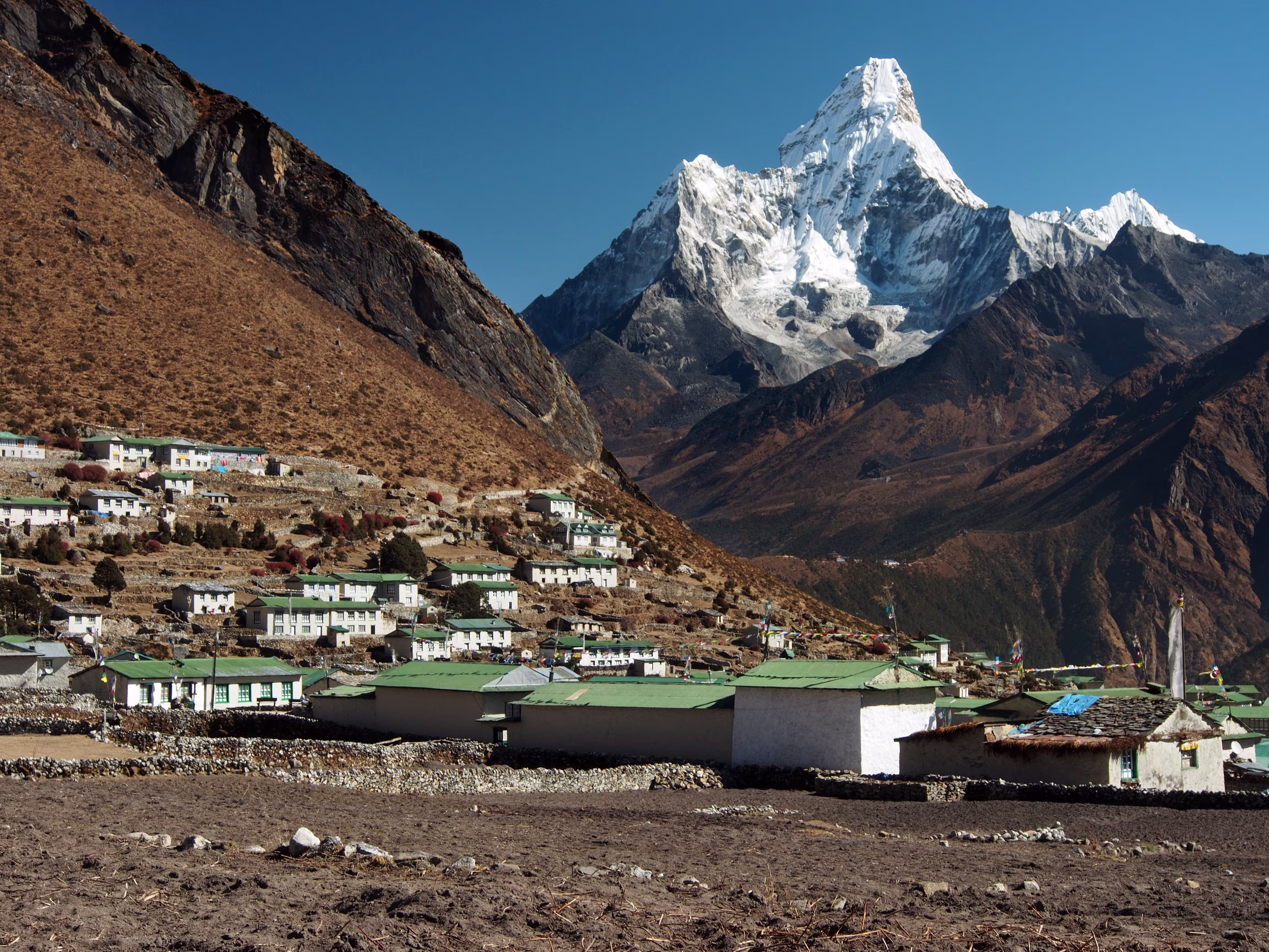 Khumjung e l’Ama Dablam