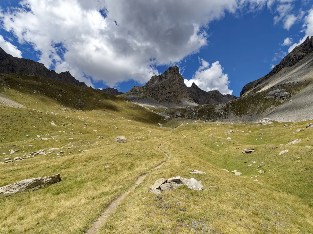 Risalendo il Vallone dell’Infernetto