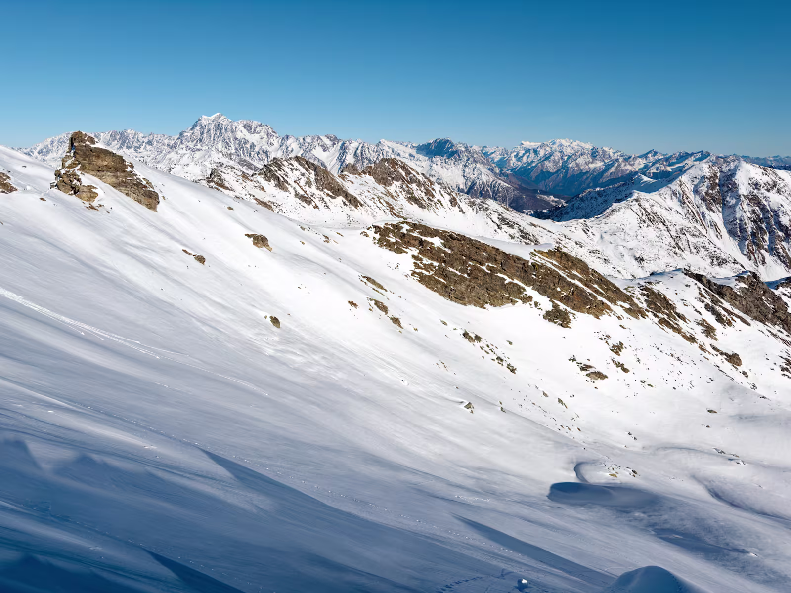 Dalla vetta verso il Grand Combin