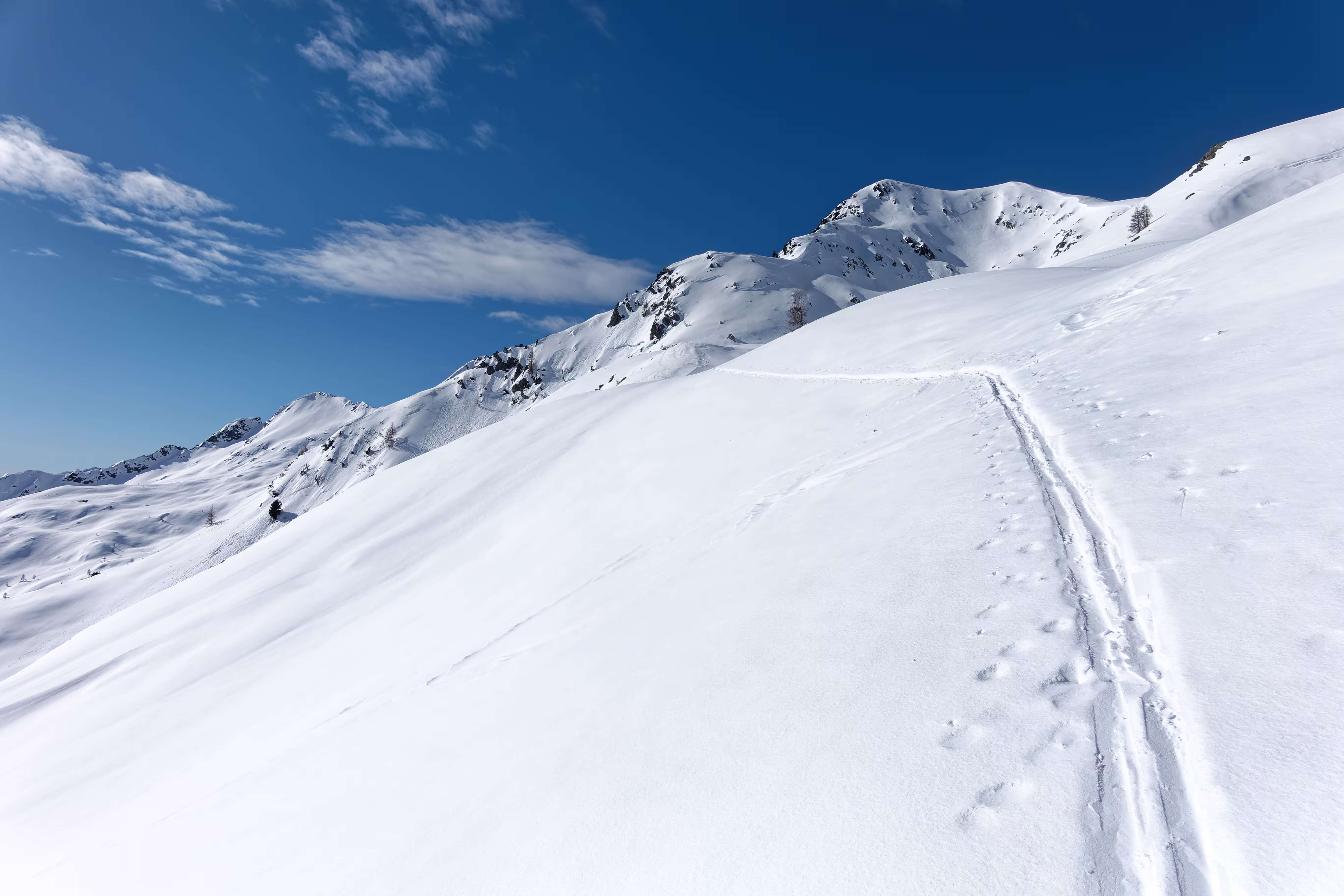 Salendo al Passo Dordonella