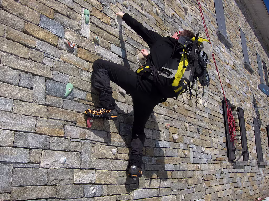 Arrampicata su Rifugio