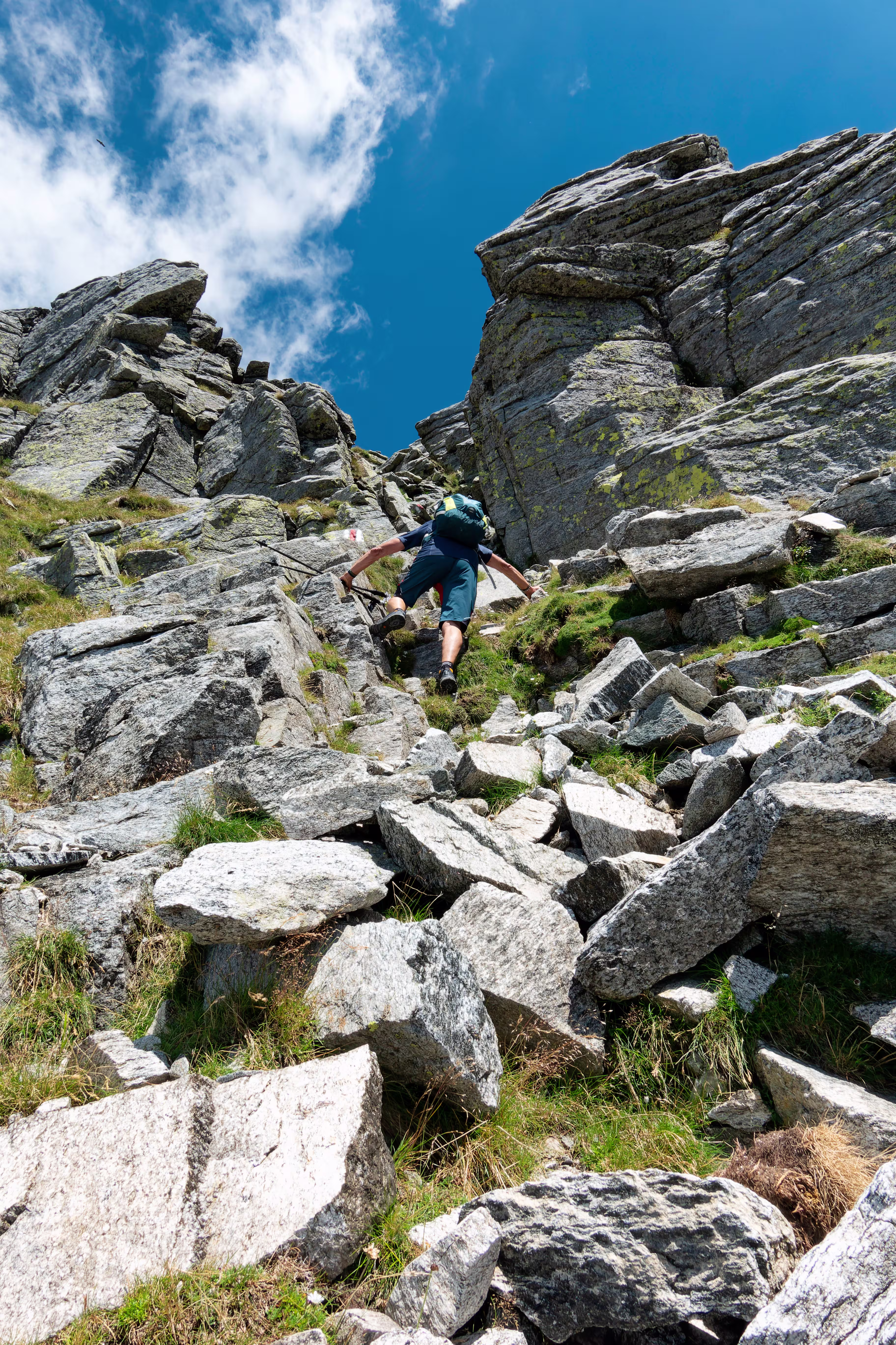 Il canalino per arrivare in vetta