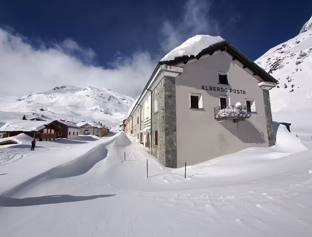 Entriamo a Montespluga