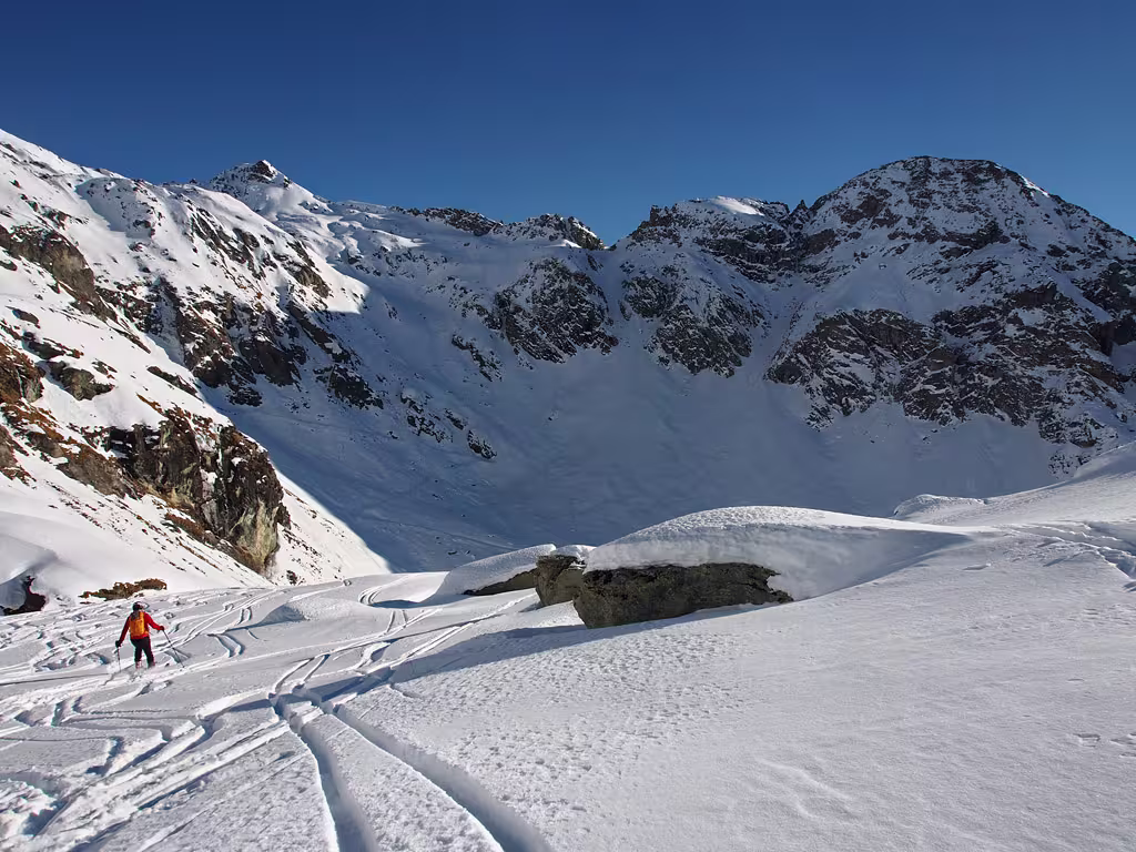 Qualche tratto di polvere