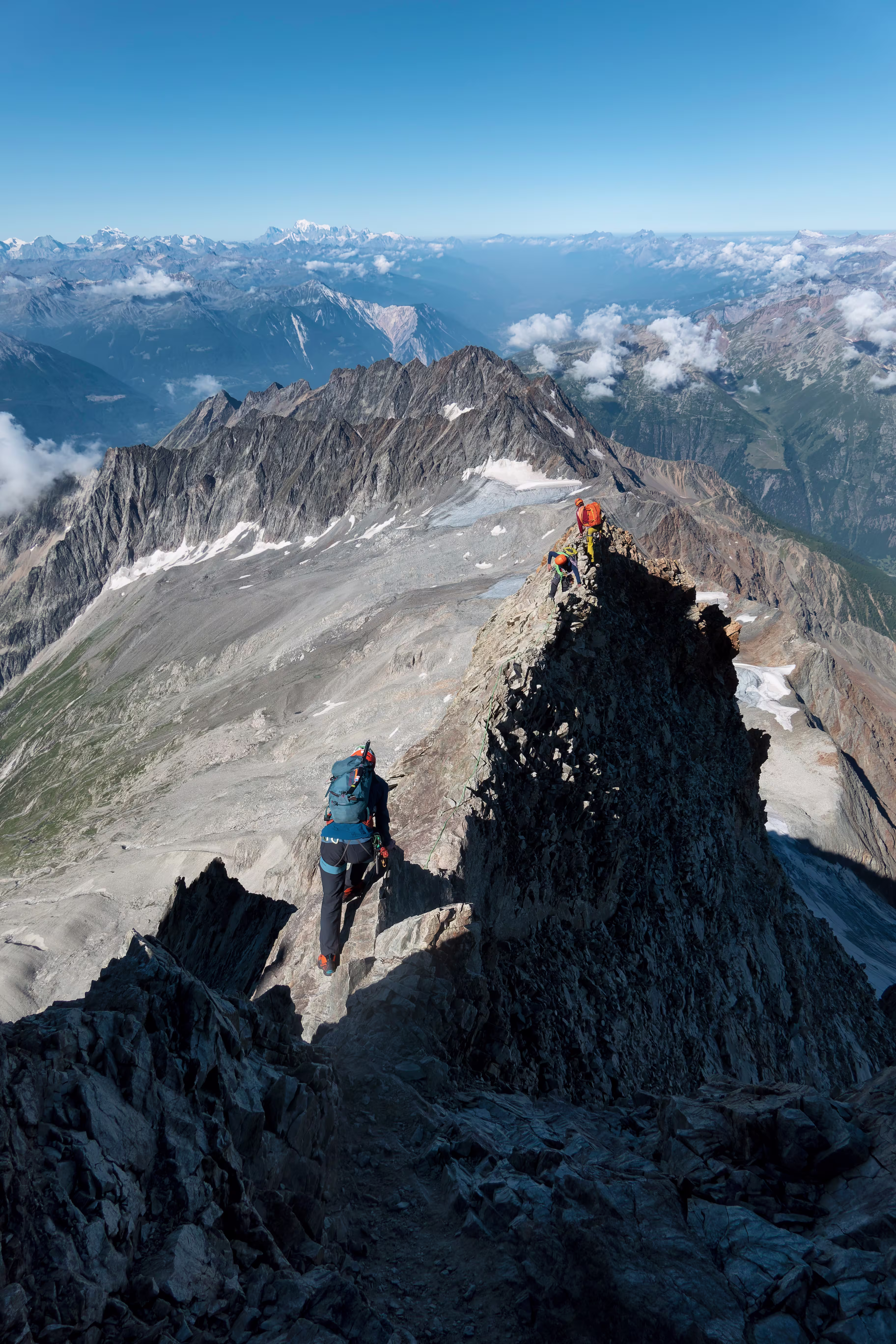 La placca in discesa