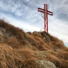 La croce di vetta