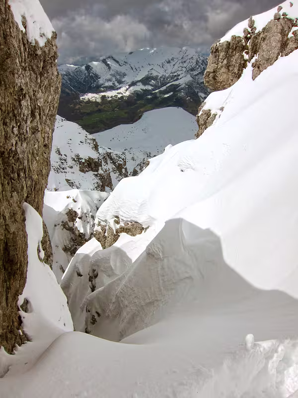 Sulla sella sotto la cima