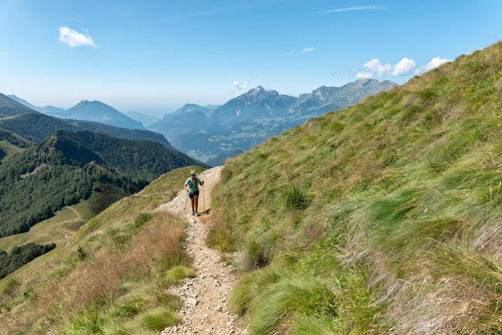 Sul sentiero del Passo del Toro