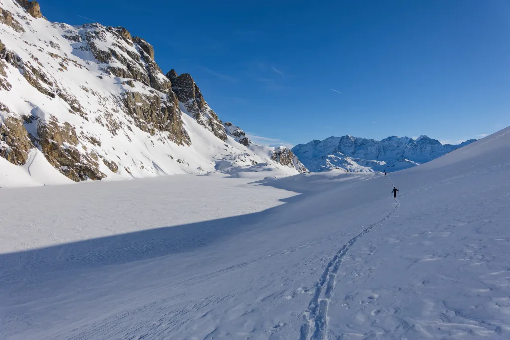 Traversiamo sopra il lago