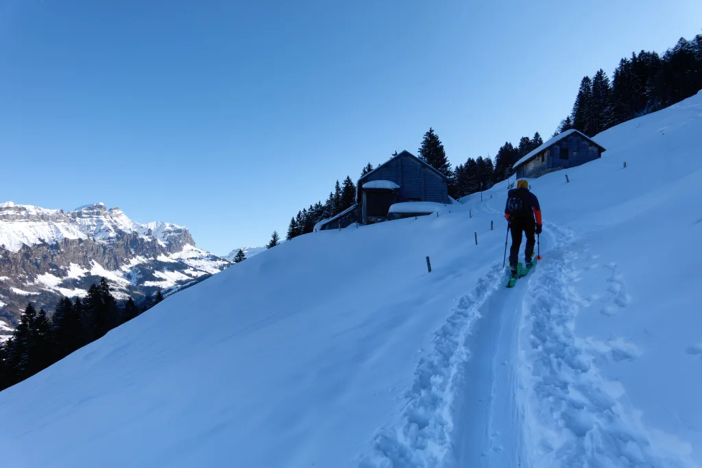 Gli alpeggi prima dell’Alpe Ahoreli