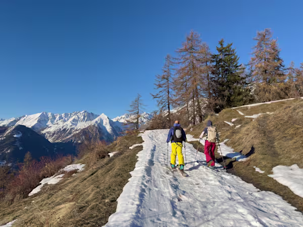 La stradina nella parte bassa