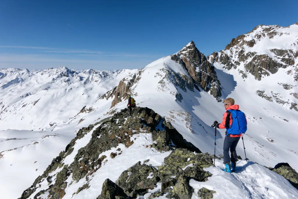 Scendiamo al colle