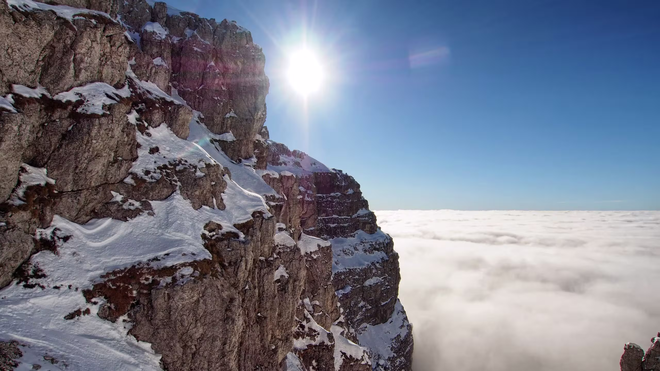 Mare di nubi dalla cresta