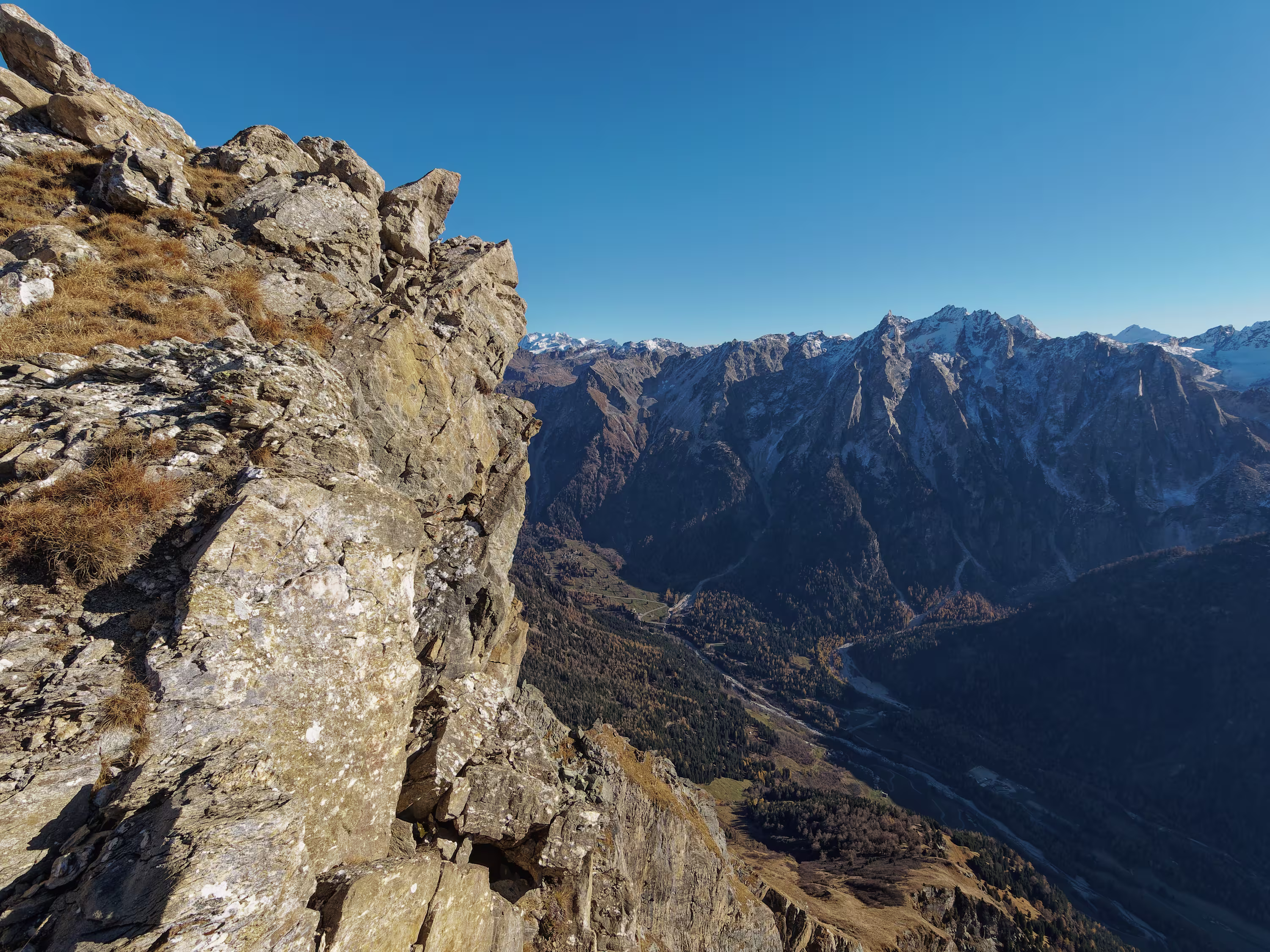 Il Piz Bacun dal Piz Cam