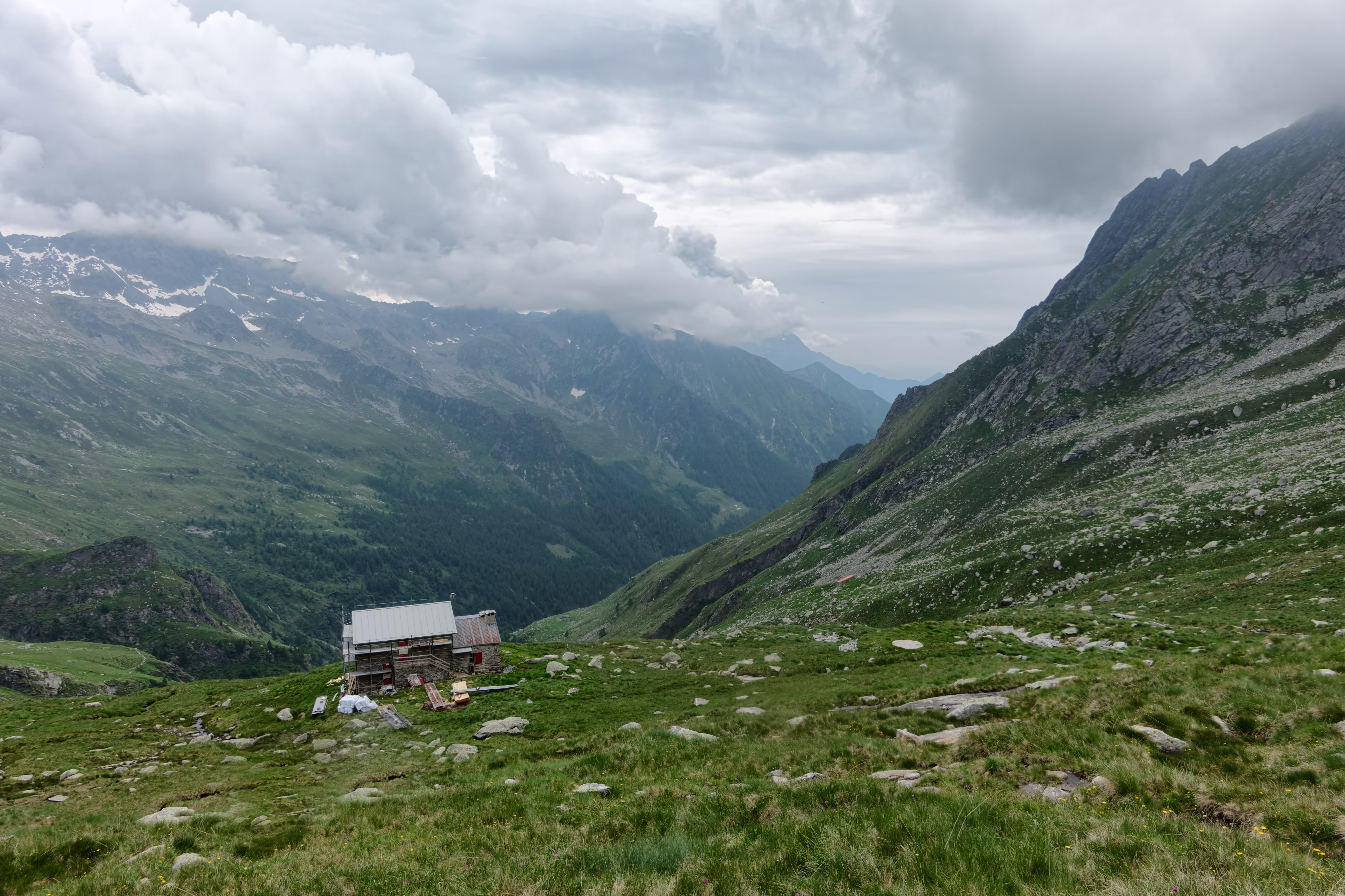 Il Rifugio Volta in ristrutturazione
