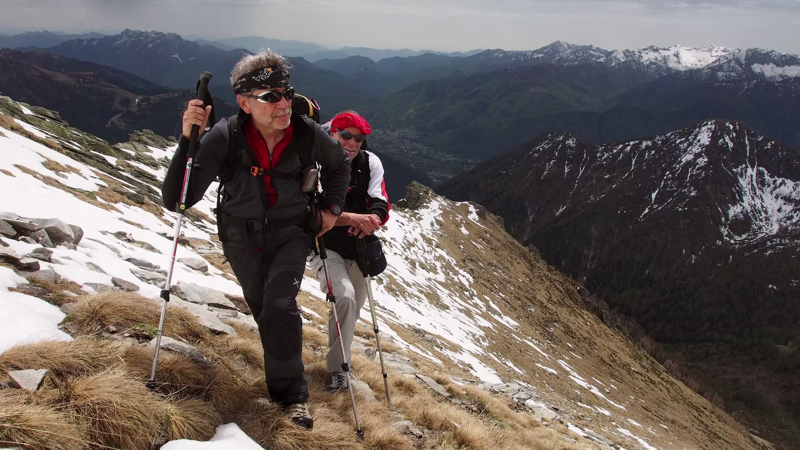 Sulla cresta del Pizzo La Scheggia