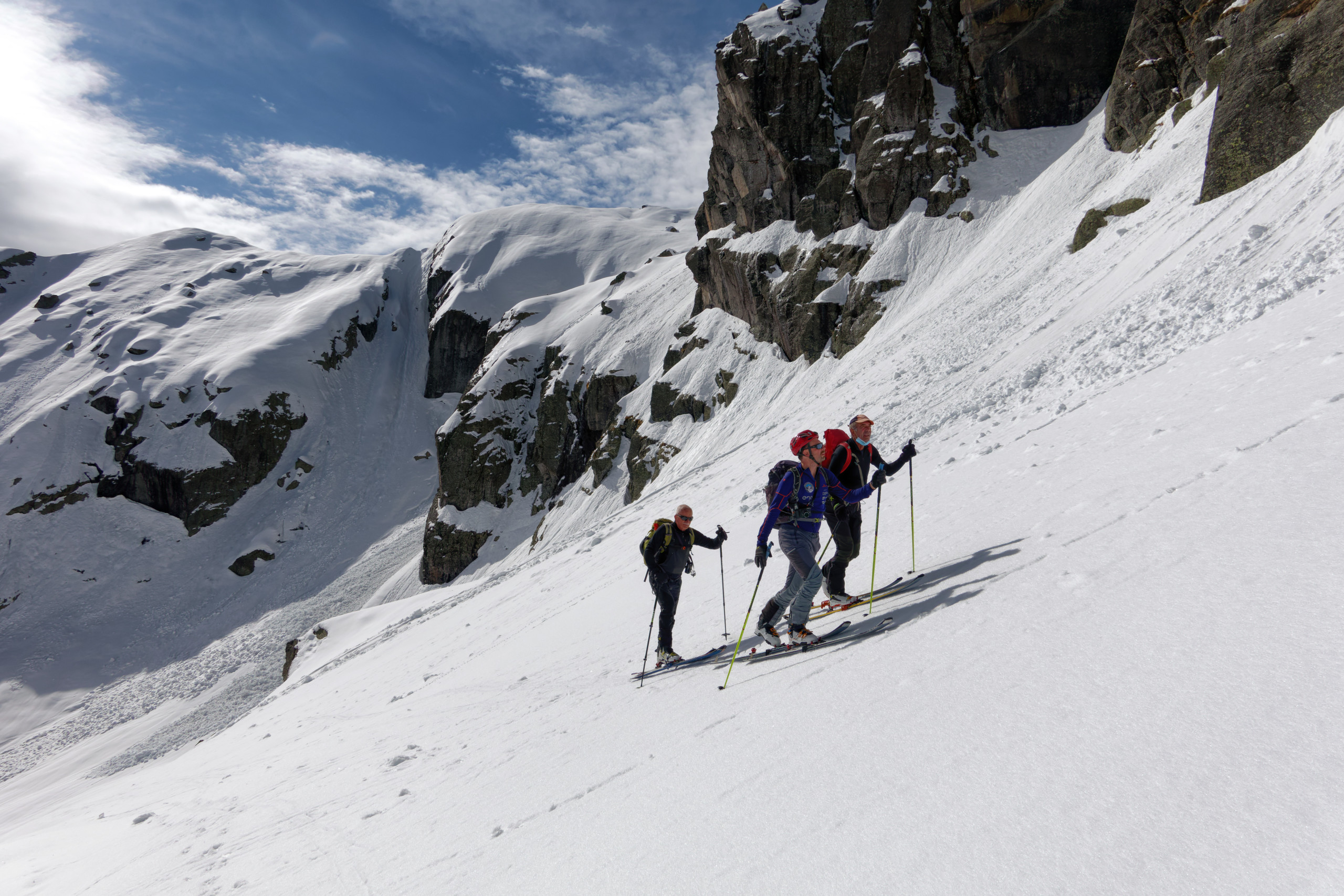 Scialpinismo al Torrione di Mezzaluna, Quasi in cresta