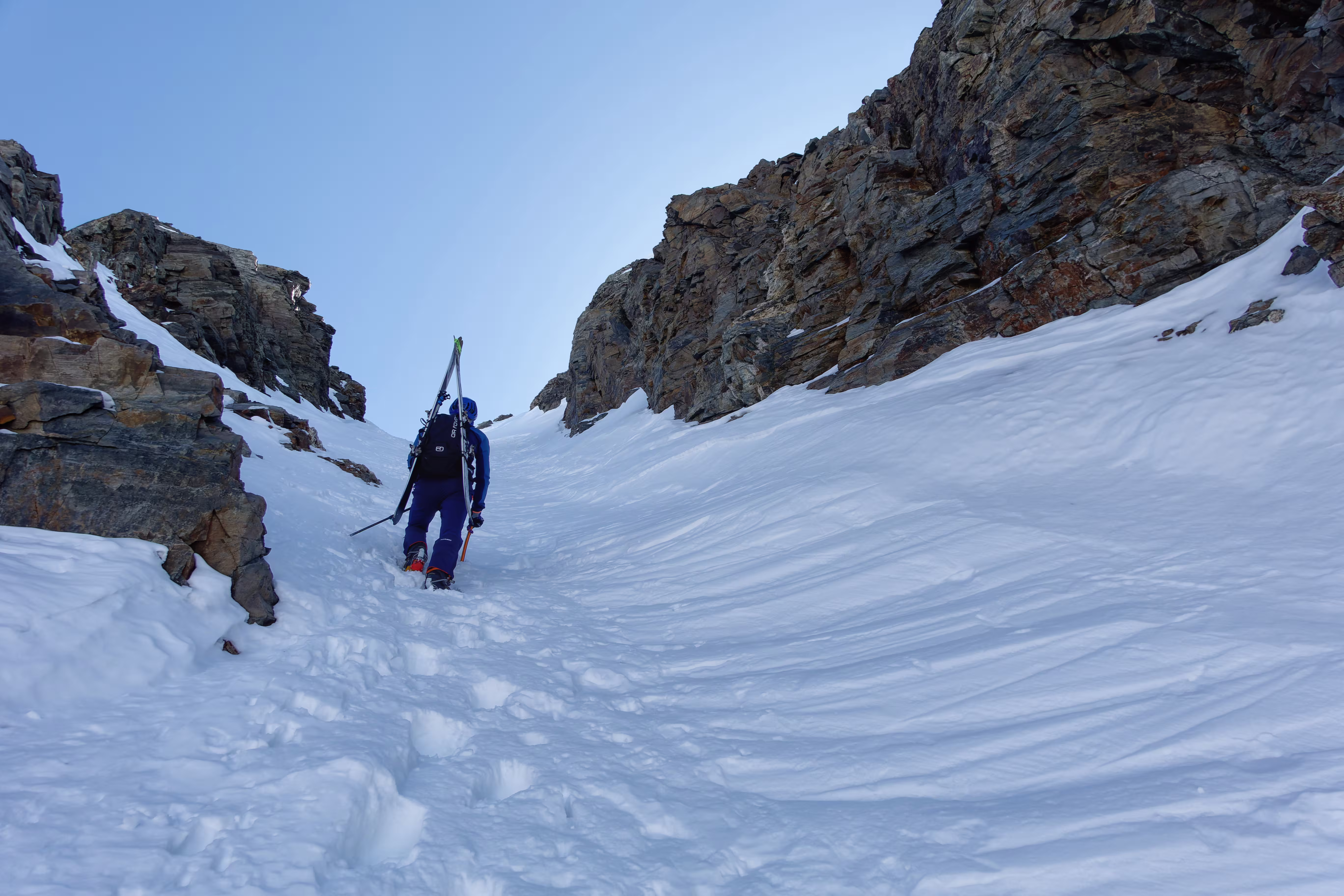 Nel punto più stretto del canale