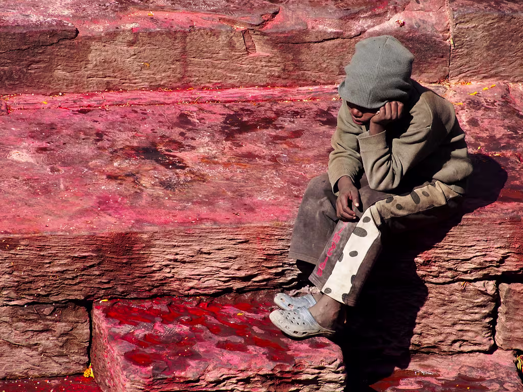 Sulla sponda del fiume sacro