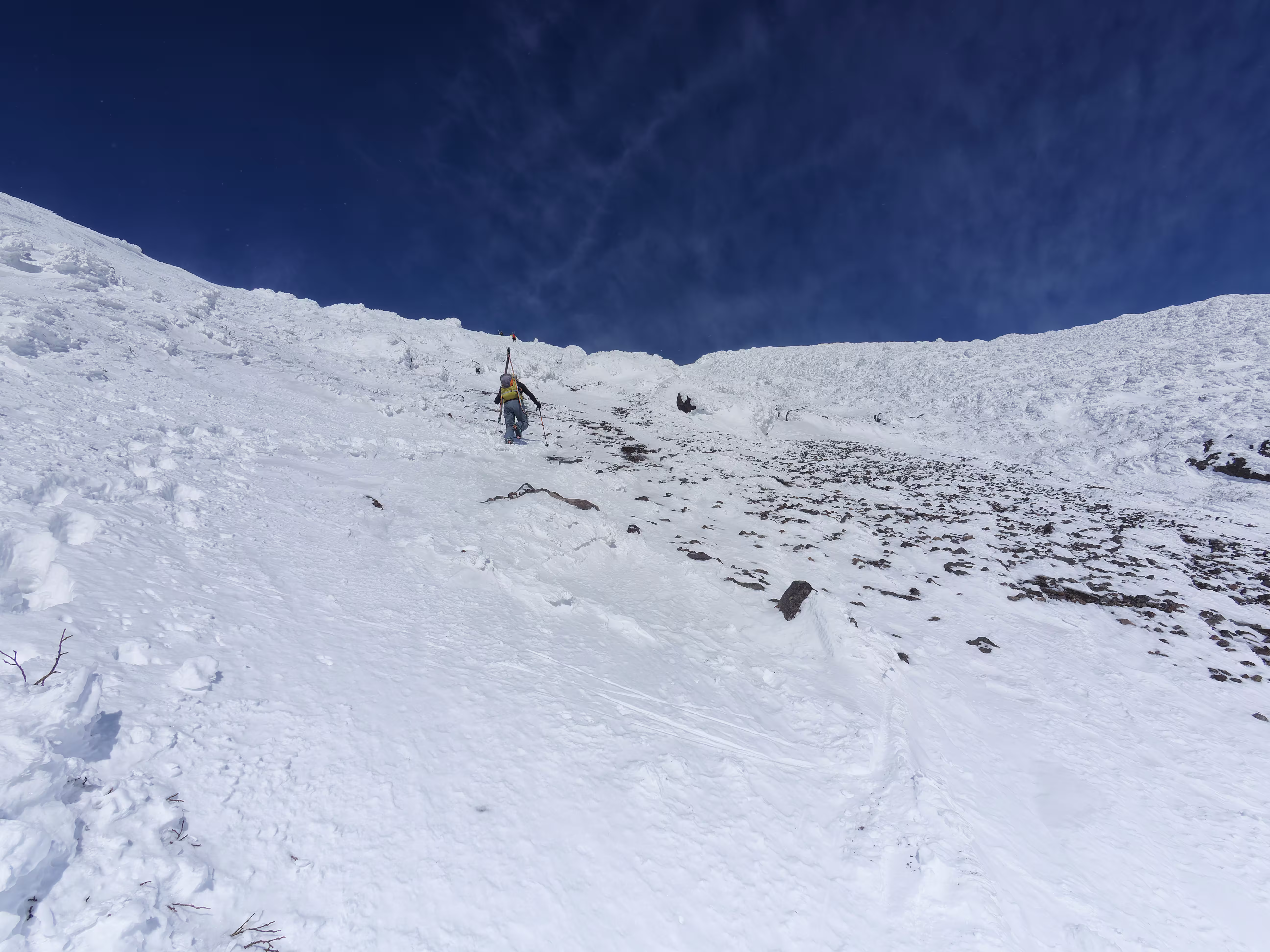 Glu ultimi 100m a piedi