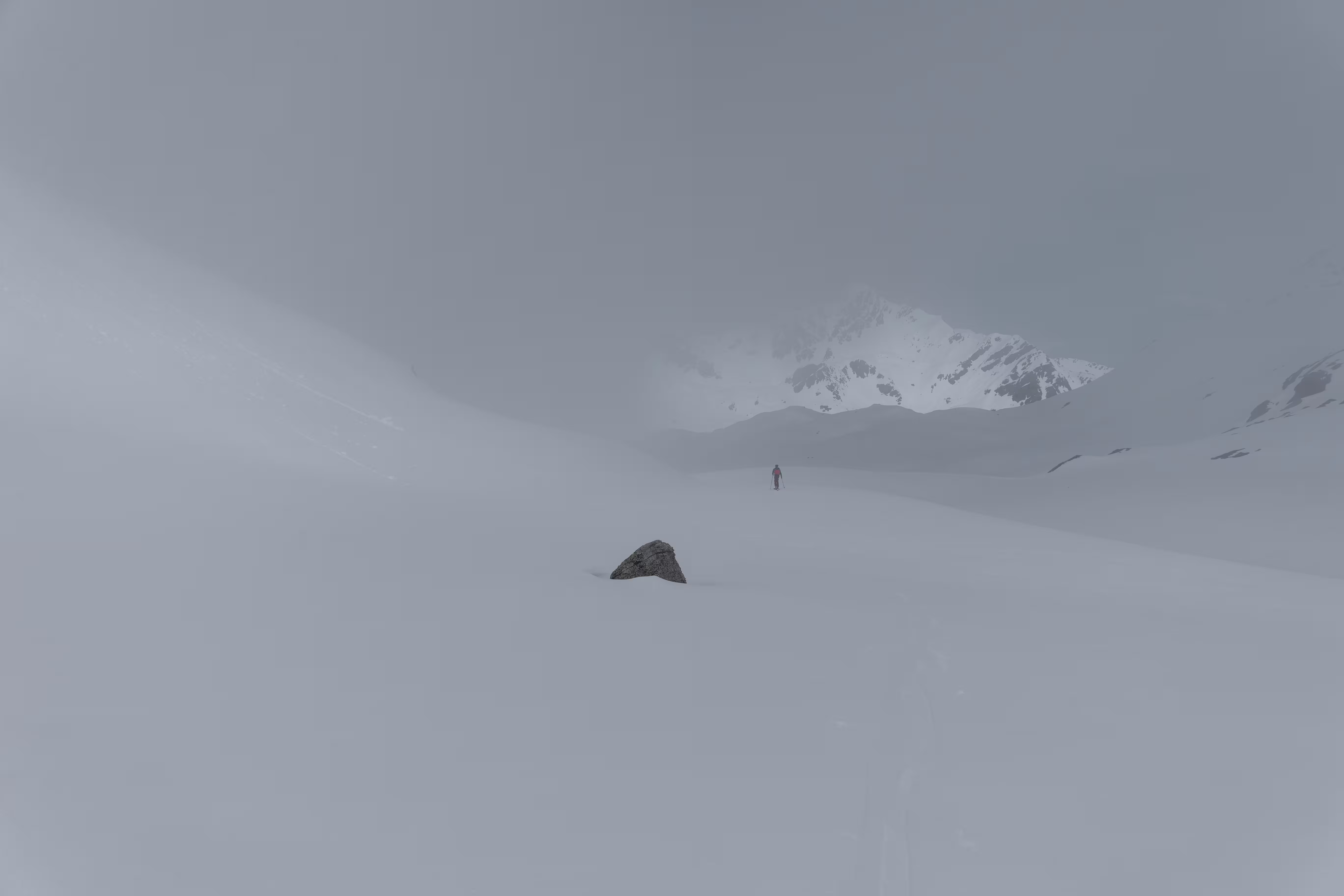 Nebbia al Jöriflesspass