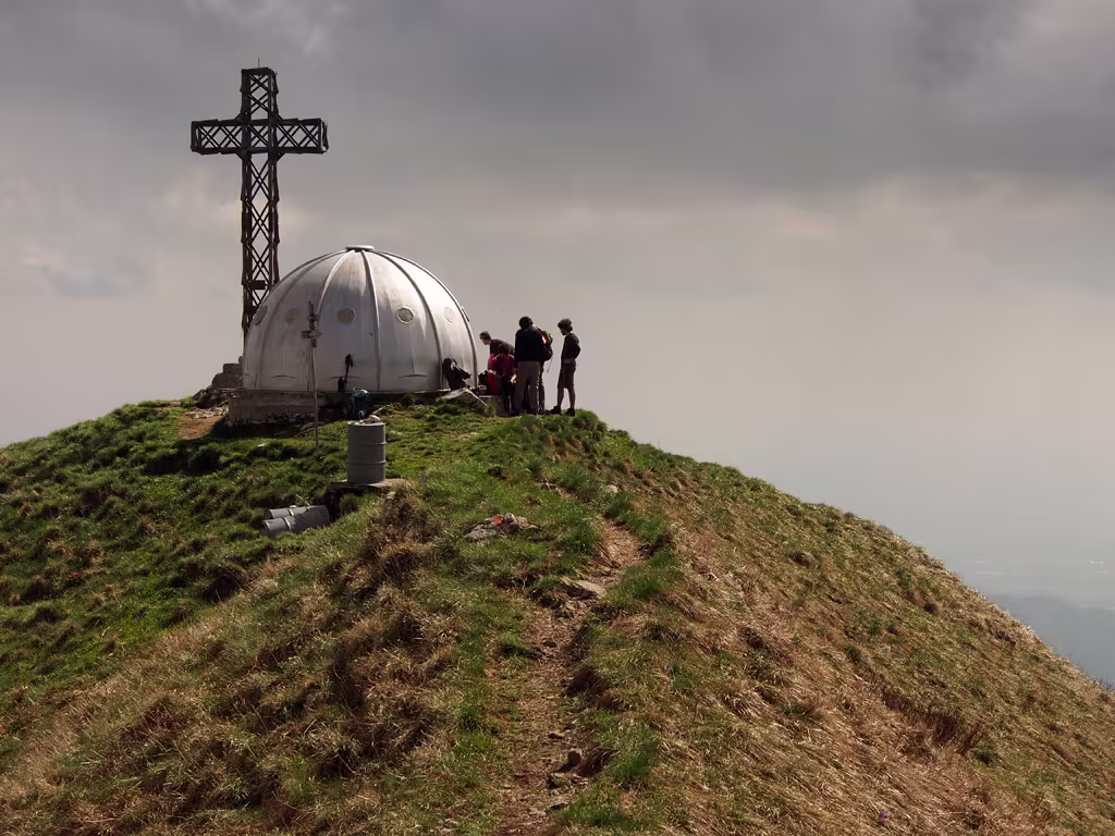 Vetta con il bivacco