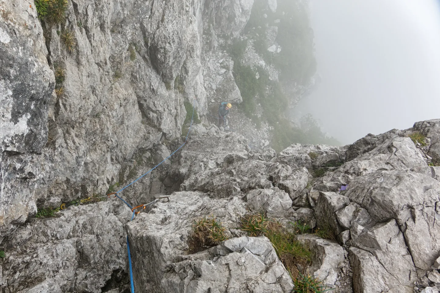 Zucco di Pesciola, via dei Bergamaschi, il secondo tiro della cresta Ongania che porta in vetta