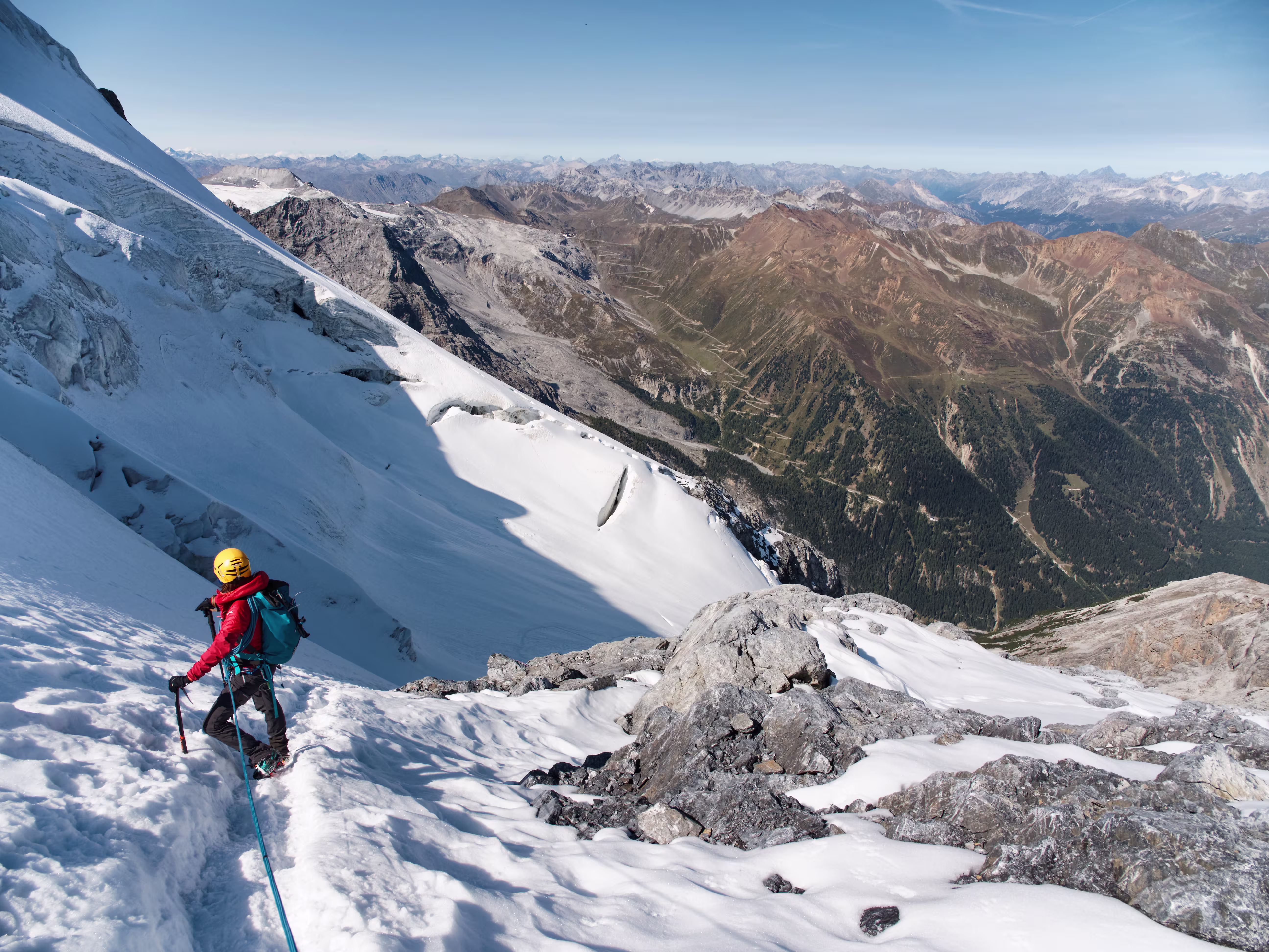 Lo Stelvio all’altezza del Bivacco Lombardi