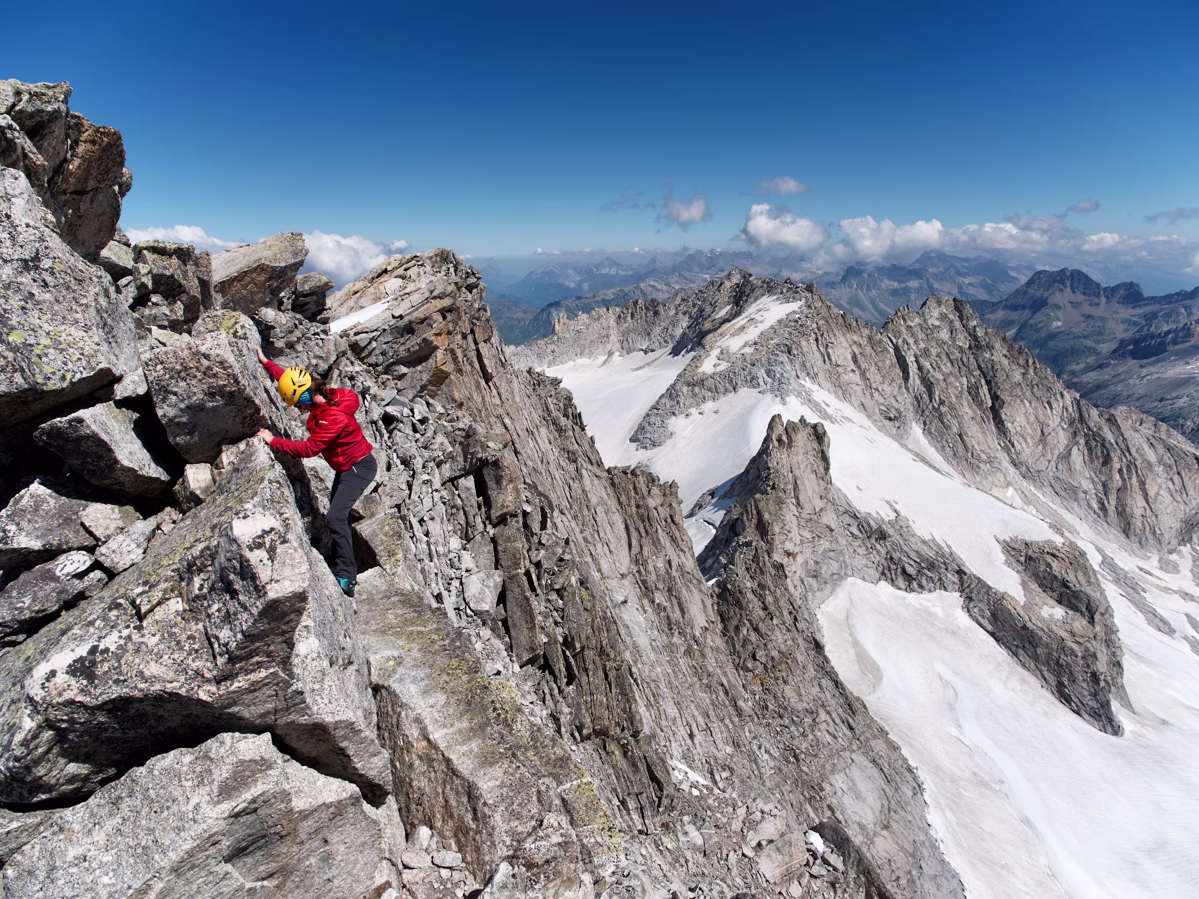 Il traverso esposto per la vetta