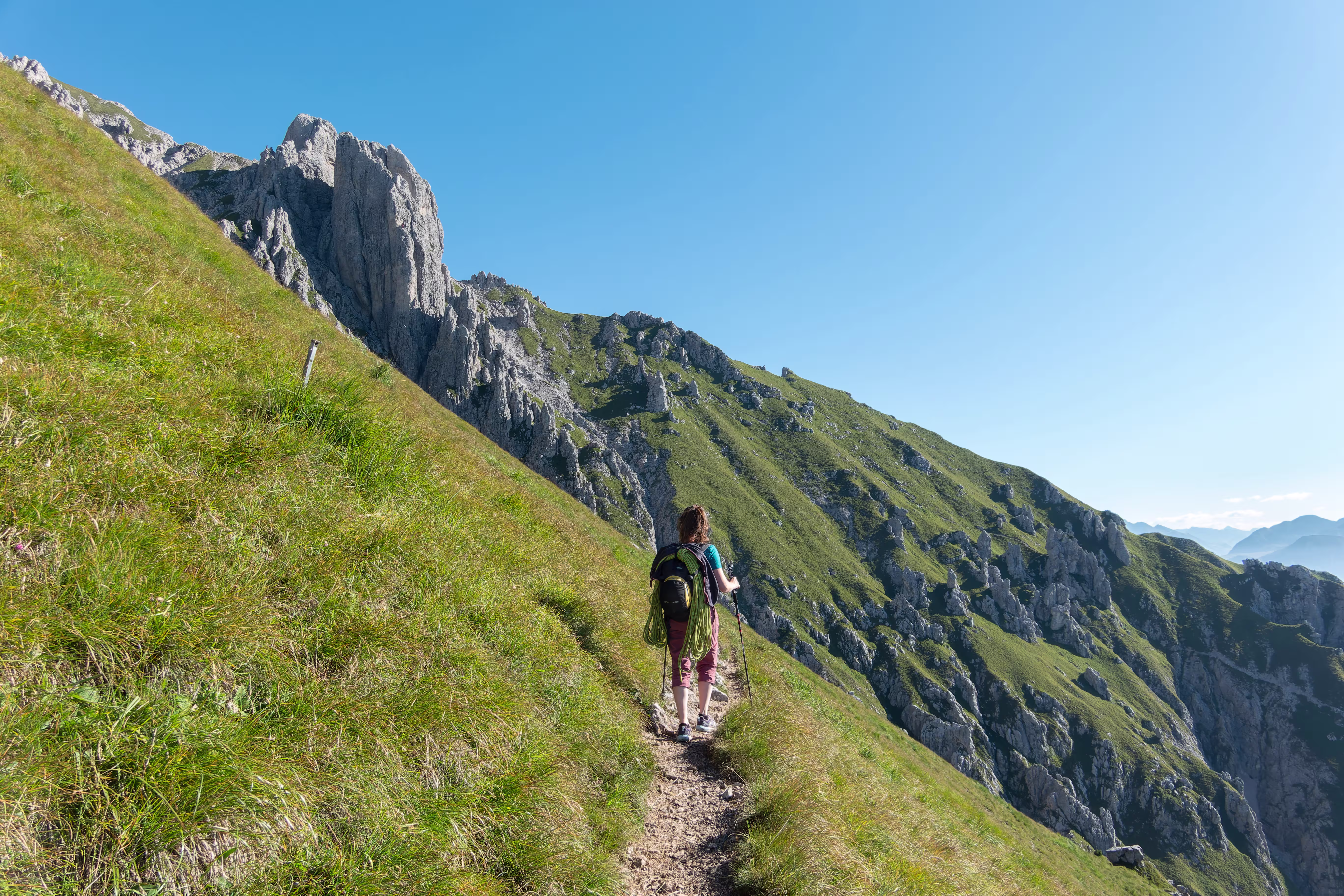 Sul traverso che dalla Cermenati porta alla Sinigaglia