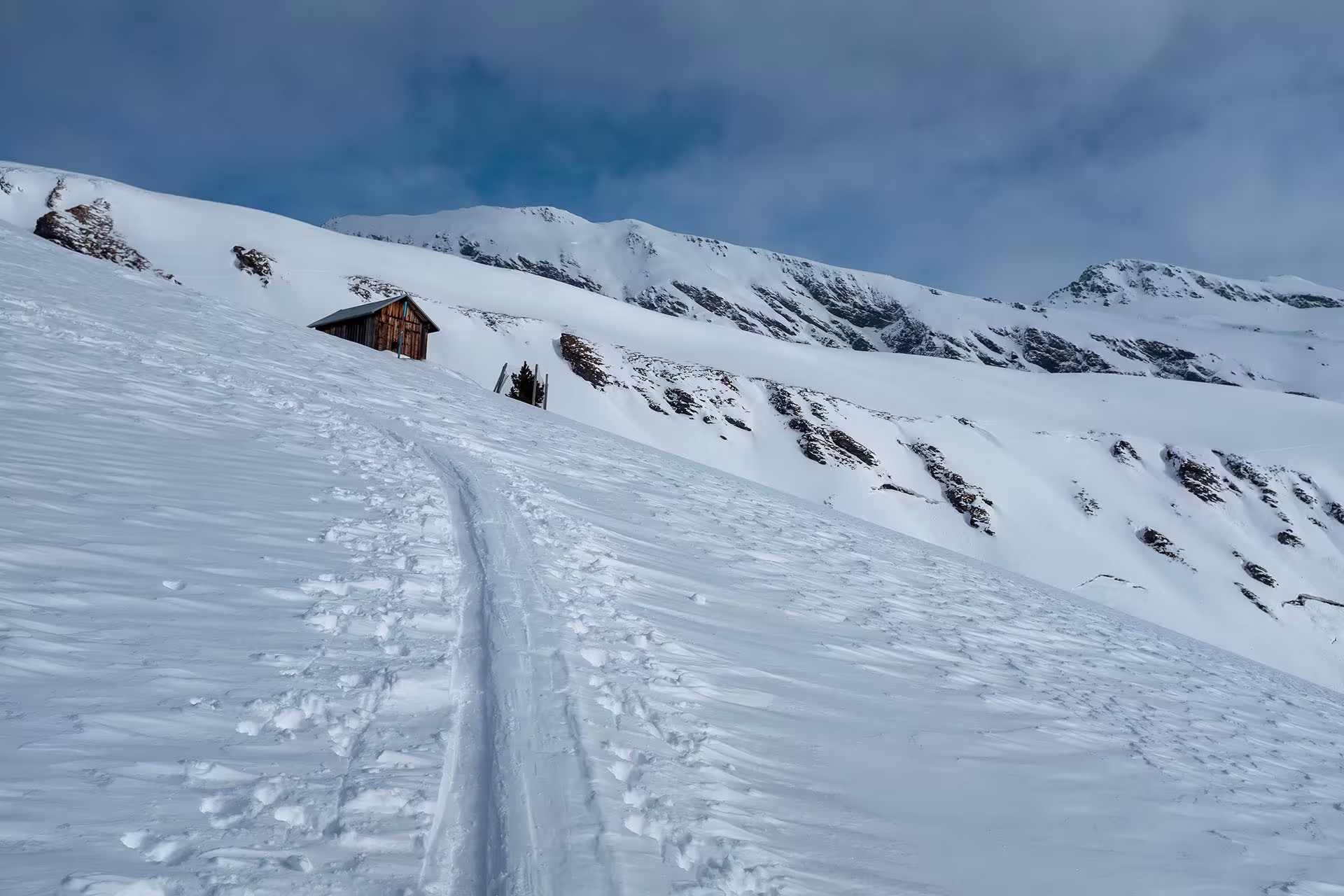 Salendo lungo la dorsale