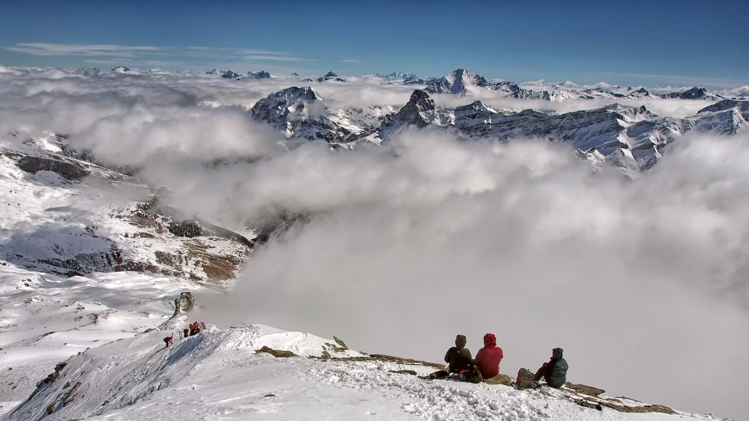 Dalla vetta verso il Tambò