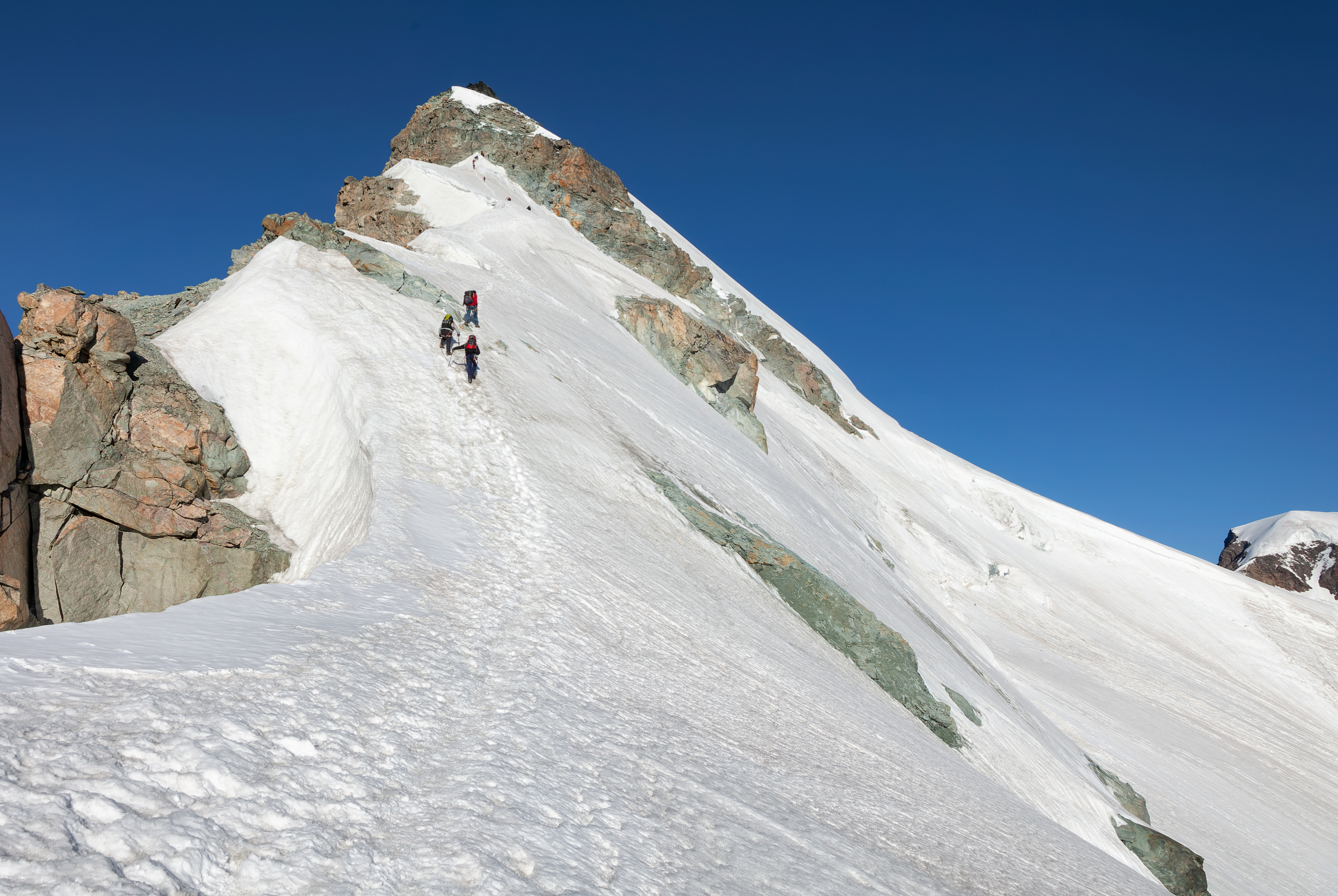 Allalinhorn 4027m, via Hohlaubgrat