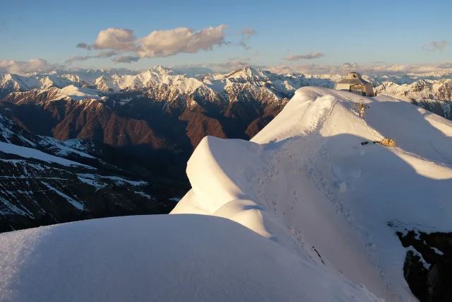 La vetta della Grignetta al tramonto