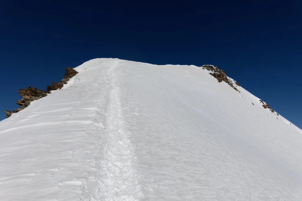 Ultima ripida rampa del Lyskamm Orientale