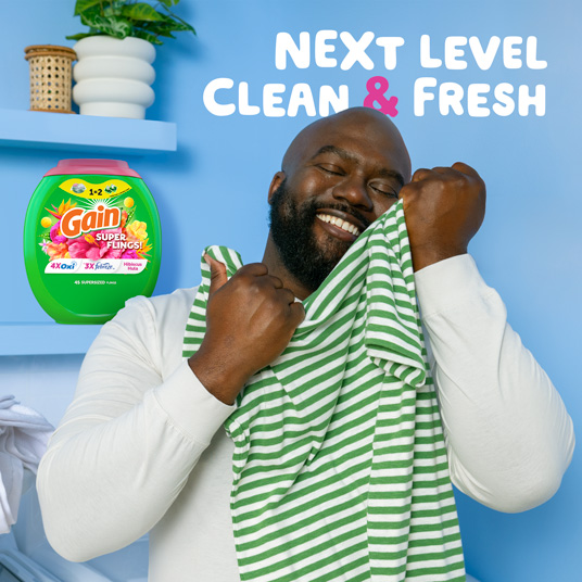 Happy Super Sized Flings with Febreze and Oxi | Gain