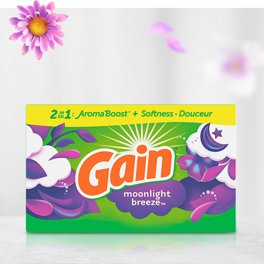Packaging with Gain Moonlight Breeze Fabric Softener Sheets
