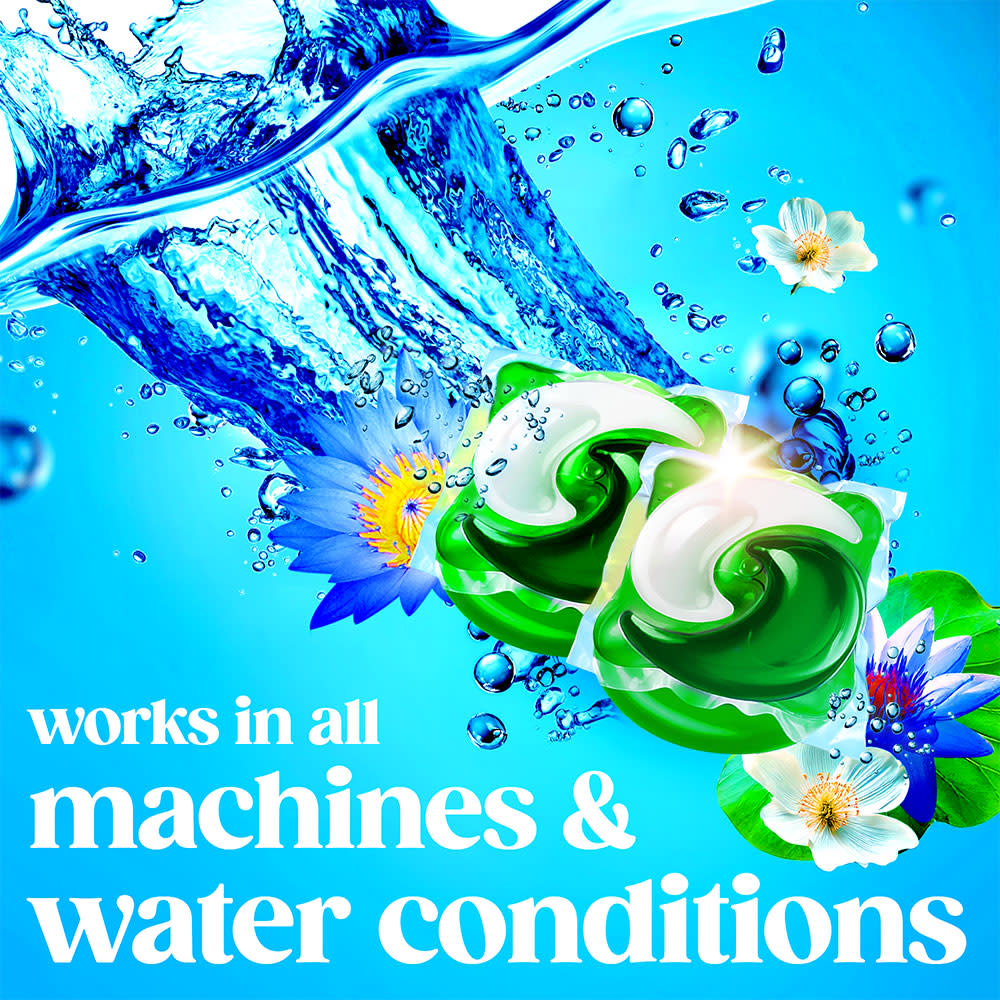 Gain Ultra Oxi Waterfall Delight Flings Laundry Detergent