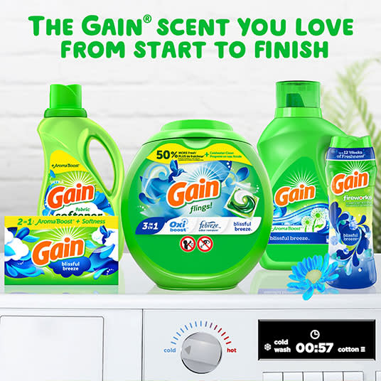 Gain Blissful Breeze Flings Laundry Detergentthe scent you love from start to finish