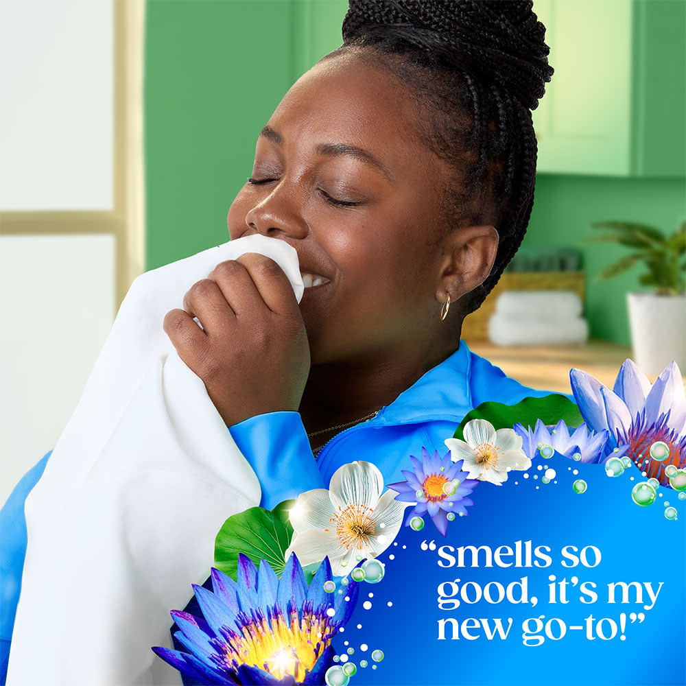 Gain Ultra Oxi Waterfall Delight Flings Laundry Detergent