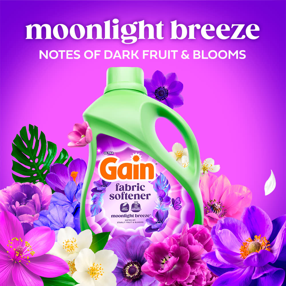Gain Moonlight Breeze Fabric Softener