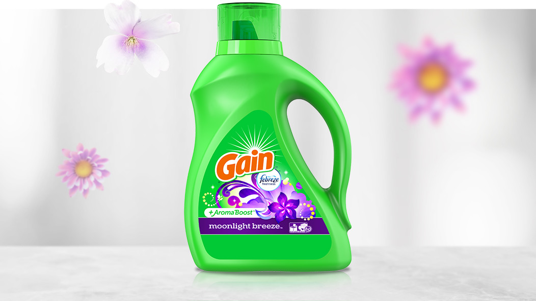 Gain Moonlight Breeze Liquid Laundry Detergent