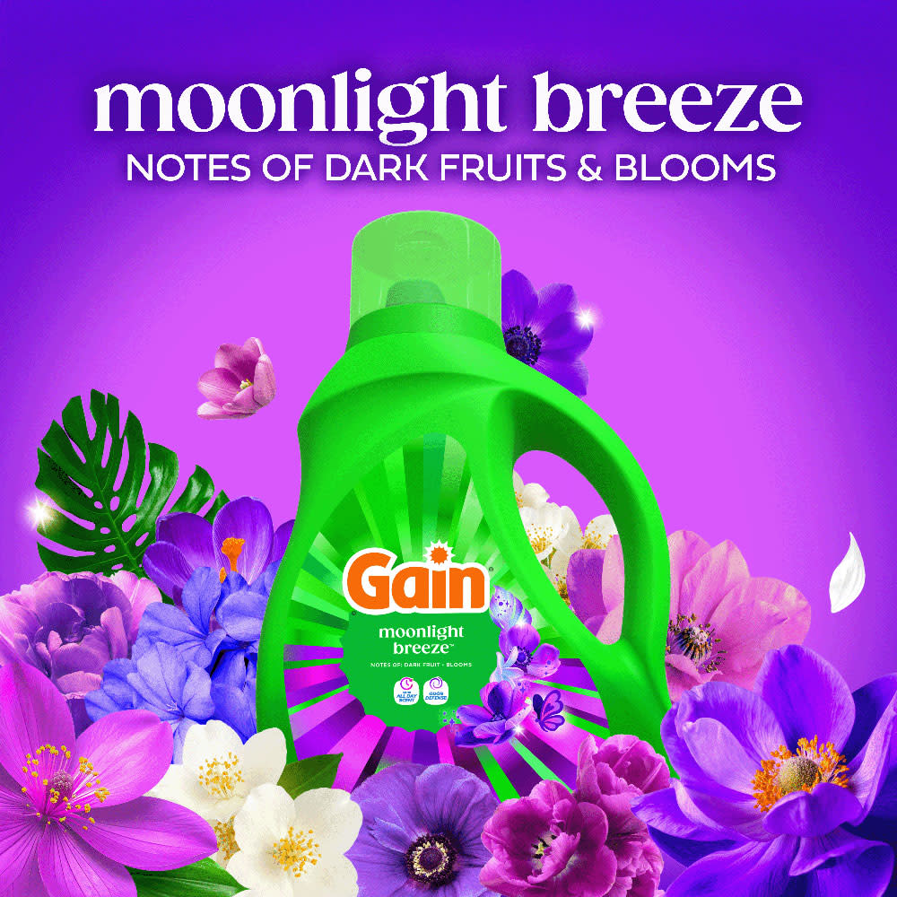 Gain Moonlight Breeze Liquid Laundry Detergent