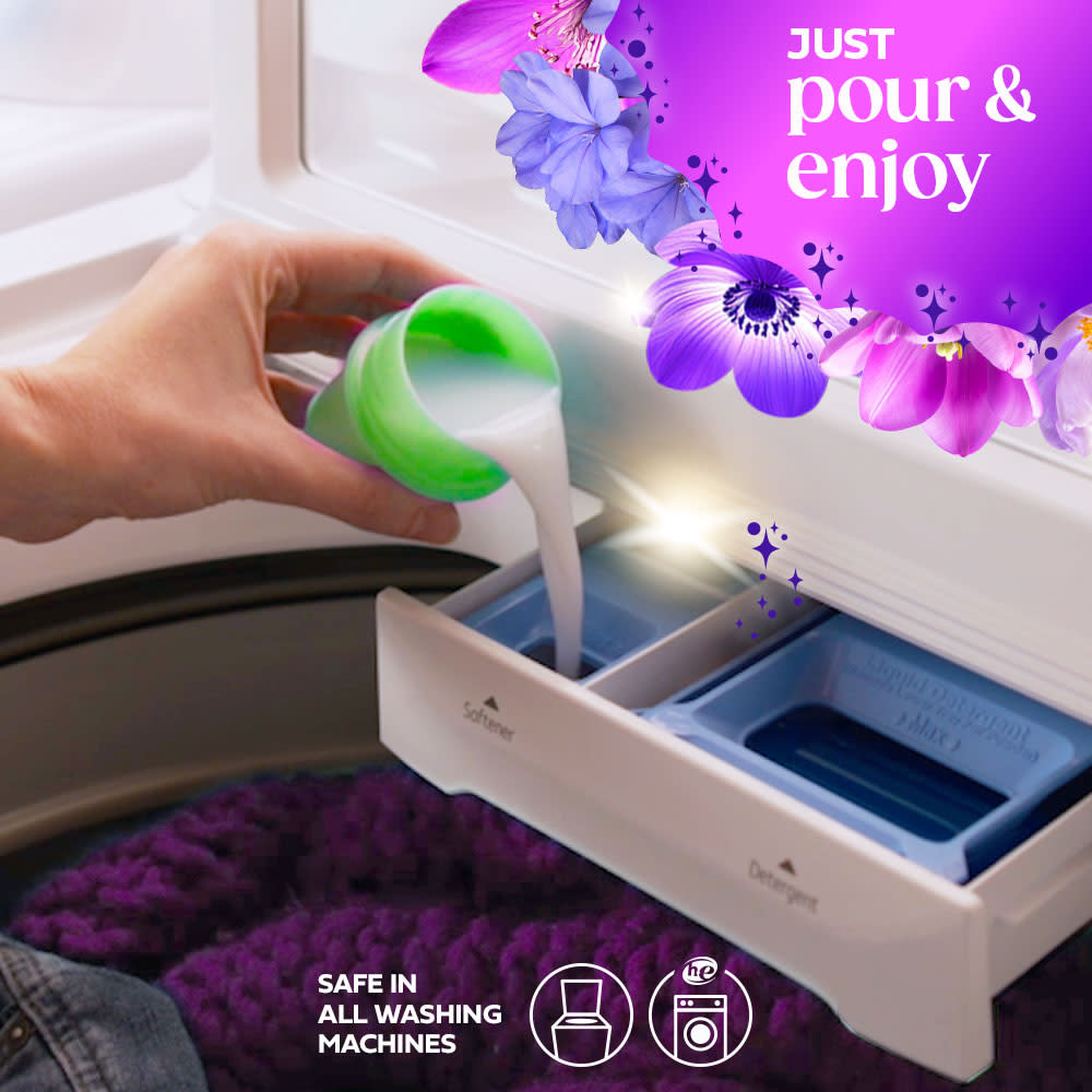 Gain Moonlight Breeze Fabric Softener