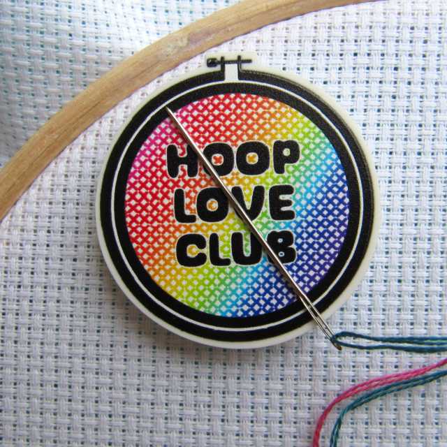 Product Image of Hoop Love Club Needle Minder #2