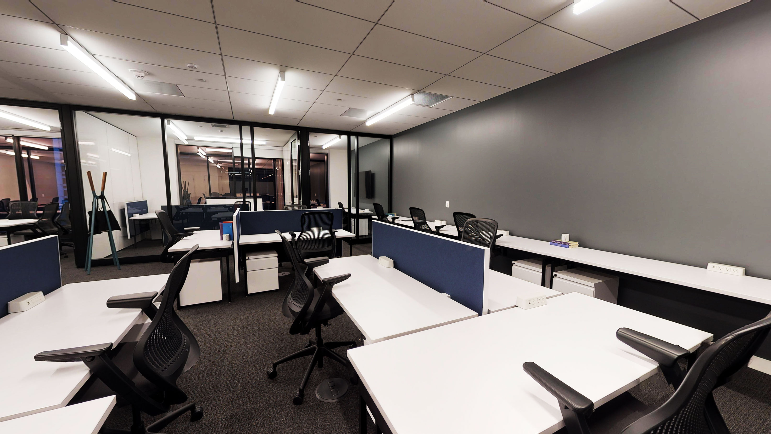 Convene-30-South-17th-13th-Floor-1307